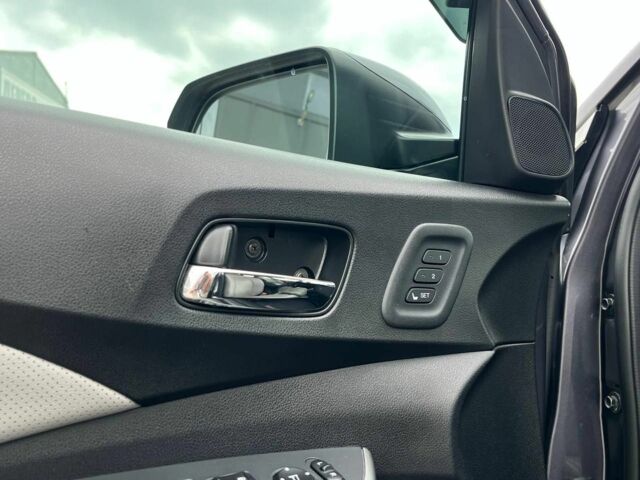 Серый Хонда СРВ, объемом двигателя 2.4 л и пробегом 86 тыс. км за 17290 $, фото 19 на Automoto.ua