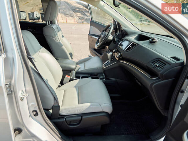 Серый Хонда СРВ, объемом двигателя 2.35 л и пробегом 78 тыс. км за 17000 $, фото 15 на Automoto.ua