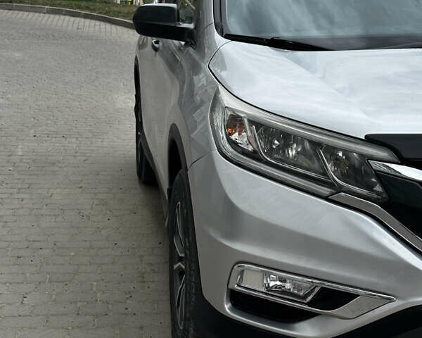 Сірий Хонда СРВ, об'ємом двигуна 2.36 л та пробігом 179 тис. км за 14300 $, фото 2 на Automoto.ua