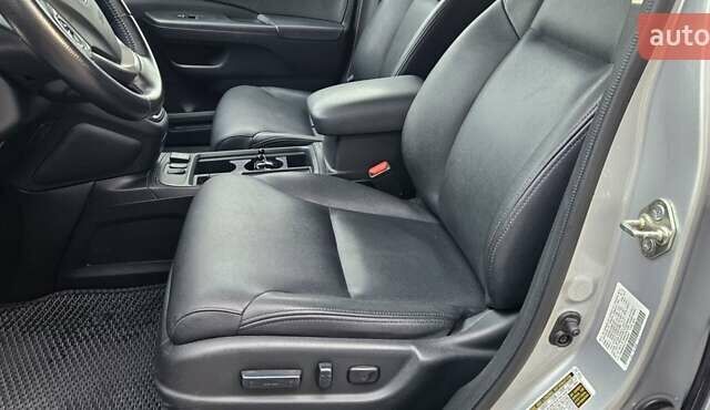 Сірий Хонда СРВ, об'ємом двигуна 2.4 л та пробігом 95 тис. км за 16500 $, фото 10 на Automoto.ua