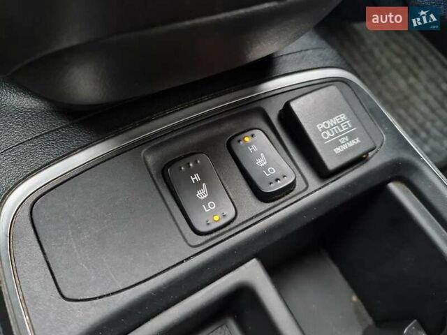 Сірий Хонда СРВ, об'ємом двигуна 2.36 л та пробігом 223 тис. км за 14800 $, фото 23 на Automoto.ua