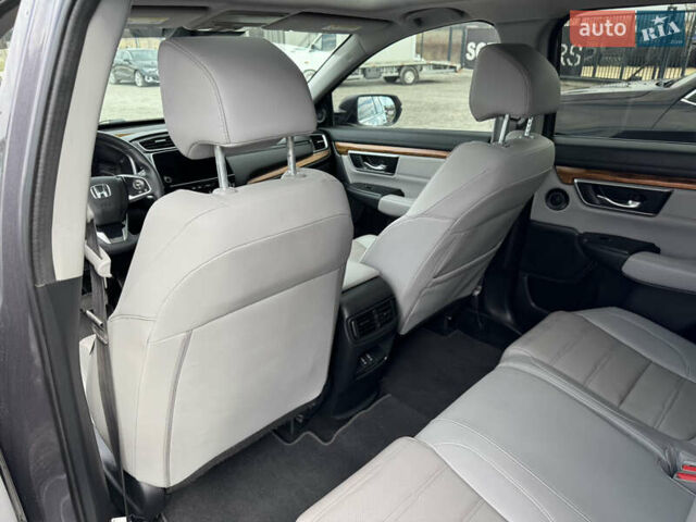 Сірий Хонда СРВ, об'ємом двигуна 1.5 л та пробігом 108 тис. км за 19900 $, фото 41 на Automoto.ua