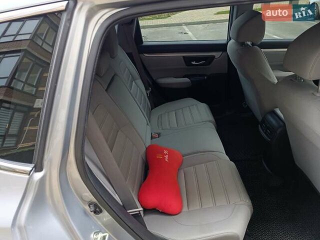 Сірий Хонда СРВ, об'ємом двигуна 2.36 л та пробігом 136 тис. км за 18900 $, фото 14 на Automoto.ua