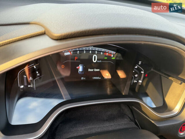 Серый Хонда СРВ, объемом двигателя 1.5 л и пробегом 139 тыс. км за 22000 $, фото 6 на Automoto.ua