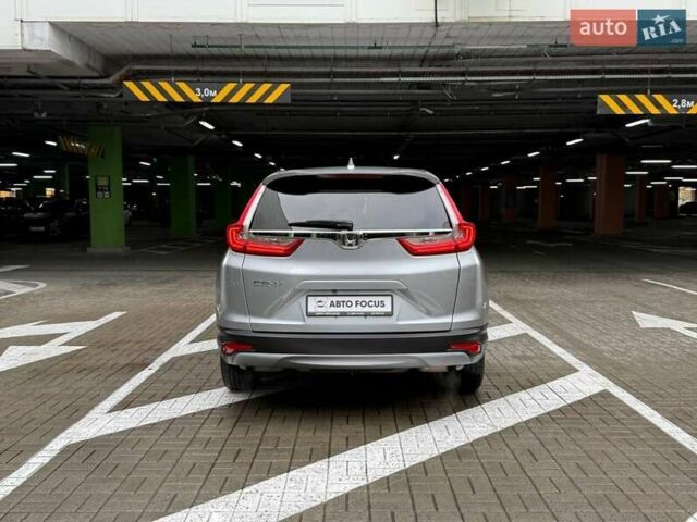 Хонда СРВ 2017 в Киеве на Automoto.ua Серый Хонда СРВ, объемом двигателя 1.5 л и пробегом 84 тыс. км за 18990 $, фото 5 на Automoto.ua