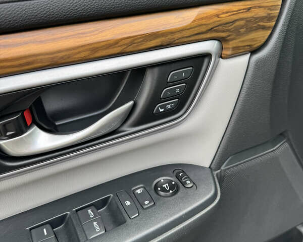 Сірий Хонда СРВ, об'ємом двигуна 1.5 л та пробігом 108 тис. км за 19900 $, фото 14 на Automoto.ua