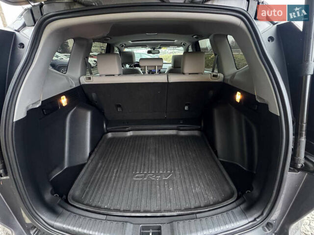 Серый Хонда СРВ, объемом двигателя 1.5 л и пробегом 109 тыс. км за 19900 $, фото 48 на Automoto.ua