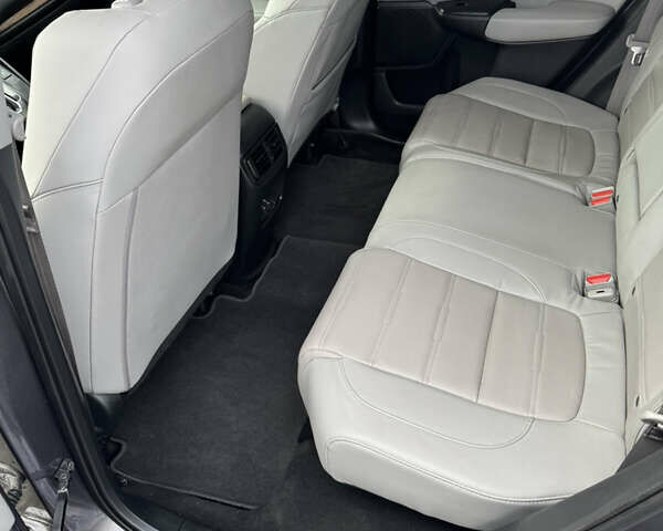 Сірий Хонда СРВ, об'ємом двигуна 1.5 л та пробігом 108 тис. км за 19900 $, фото 11 на Automoto.ua