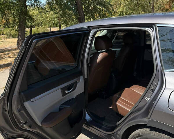 Серый Хонда СРВ, объемом двигателя 2.36 л и пробегом 124 тыс. км за 20100 $, фото 9 на Automoto.ua