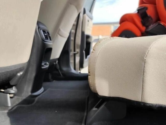 Хонда СРВ 2018 в Киеве на Automoto.ua Серый Хонда СРВ, объемом двигателя 1.5 л и пробегом 105 тыс. км за 14500 $, фото 18 на Automoto.ua