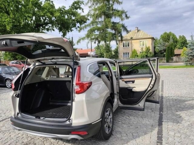 Хонда СРВ 2018 в Киеве на Automoto.ua Серый Хонда СРВ, объемом двигателя 1.5 л и пробегом 105 тыс. км за 14500 $, фото 12 на Automoto.ua