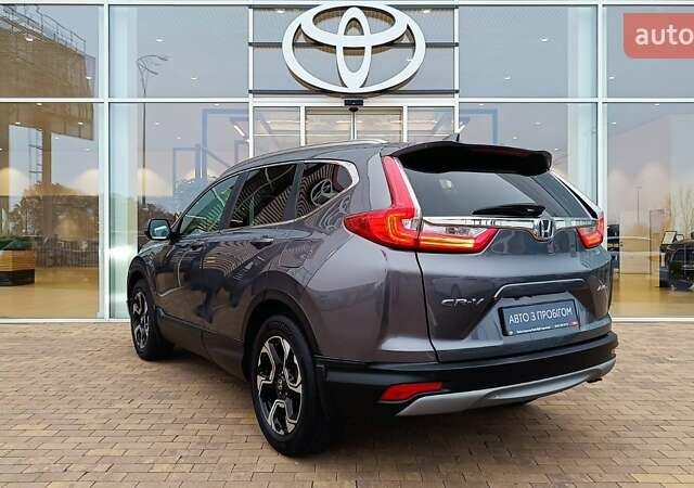 Серый Хонда СРВ, объемом двигателя 2.36 л и пробегом 97 тыс. км за 23045 $, фото 1 на Automoto.ua