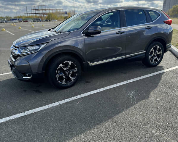 Серый Хонда СРВ, объемом двигателя 1.5 л и пробегом 49 тыс. км за 27500 $, фото 1 на Automoto.ua