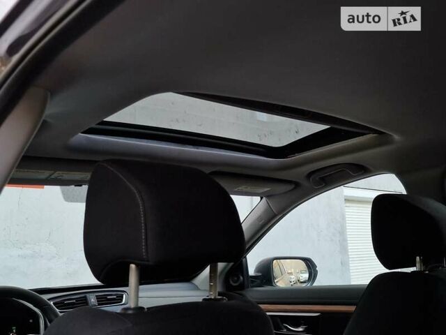 Серый Хонда СРВ, объемом двигателя 1.5 л и пробегом 50 тыс. км за 21990 $, фото 67 на Automoto.ua