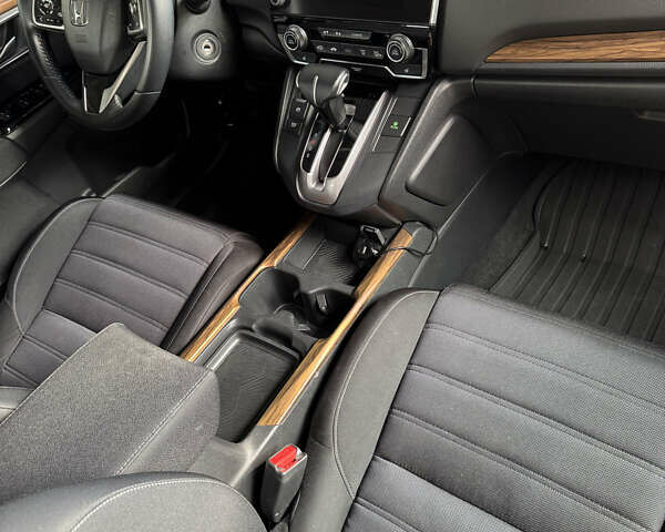 Серый Хонда СРВ, объемом двигателя 1.5 л и пробегом 49 тыс. км за 27500 $, фото 12 на Automoto.ua