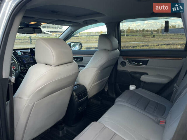 Серый Хонда СРВ, объемом двигателя 1.5 л и пробегом 108 тыс. км за 18450 $, фото 21 на Automoto.ua