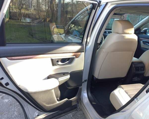 Серый Хонда СРВ, объемом двигателя 1.5 л и пробегом 45 тыс. км за 24900 $, фото 22 на Automoto.ua