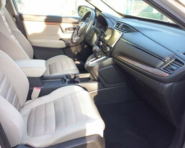 Серый Хонда СРВ, объемом двигателя 1.5 л и пробегом 45 тыс. км за 24900 $, фото 18 на Automoto.ua