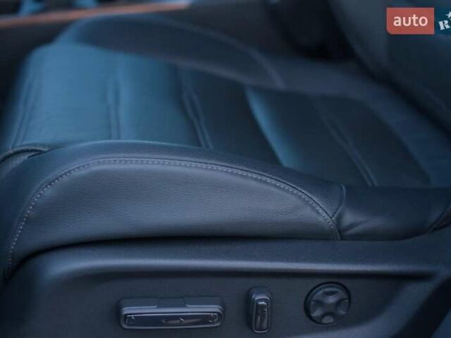 Сірий Хонда СРВ, об'ємом двигуна 1.5 л та пробігом 62 тис. км за 19000 $, фото 10 на Automoto.ua