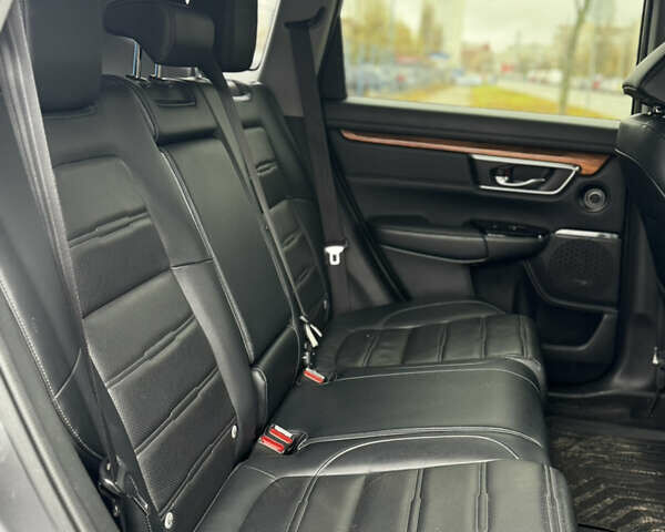 Серый Хонда СРВ, объемом двигателя 1.5 л и пробегом 172 тыс. км за 23000 $, фото 7 на Automoto.ua