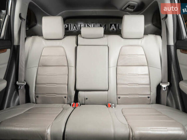 Серый Хонда СРВ, объемом двигателя 1.5 л и пробегом 46 тыс. км за 22500 $, фото 22 на Automoto.ua