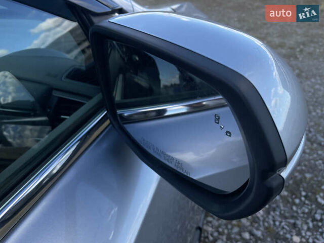 Серый Хонда СРВ, объемом двигателя 1.5 л и пробегом 108 тыс. км за 18450 $, фото 10 на Automoto.ua