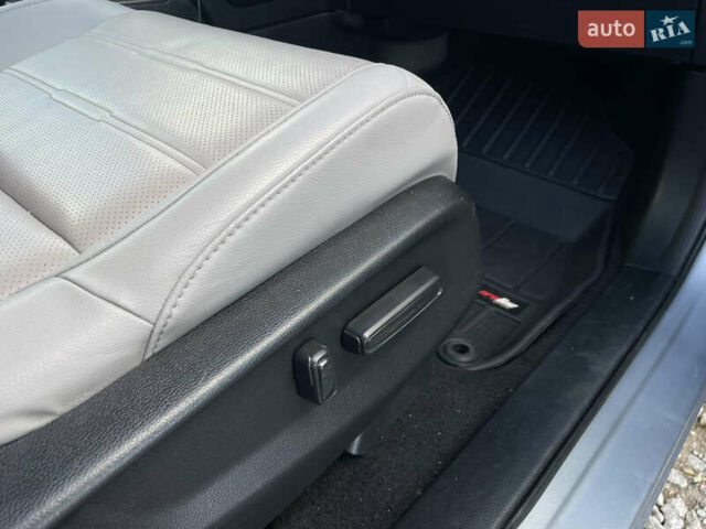 Серый Хонда СРВ, объемом двигателя 1.5 л и пробегом 108 тыс. км за 18450 $, фото 18 на Automoto.ua