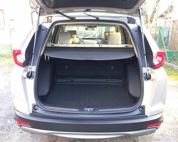 Серый Хонда СРВ, объемом двигателя 1.5 л и пробегом 45 тыс. км за 24900 $, фото 28 на Automoto.ua