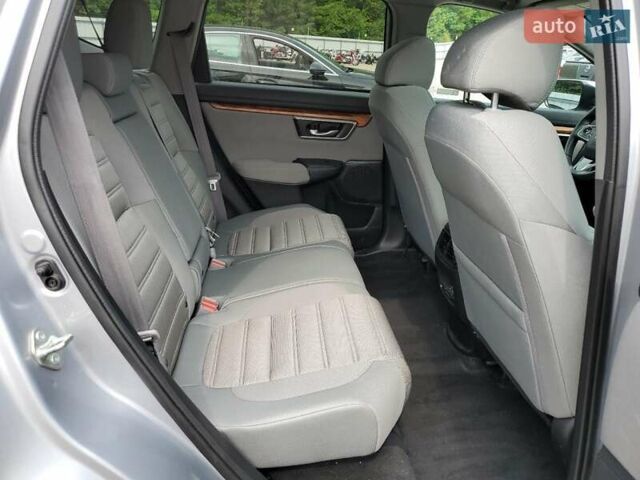 Серый Хонда СРВ, объемом двигателя 1.5 л и пробегом 72 тыс. км за 17920 $, фото 10 на Automoto.ua