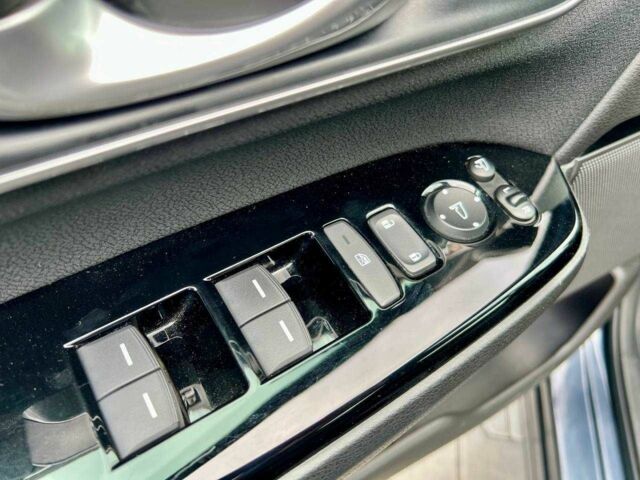 Хонда СРВ 2019 в Одессе на Automoto.ua Серый Хонда СРВ, объемом двигателя 1.5 л и пробегом 64 тыс. км за 24000 $, фото 21 на Automoto.ua