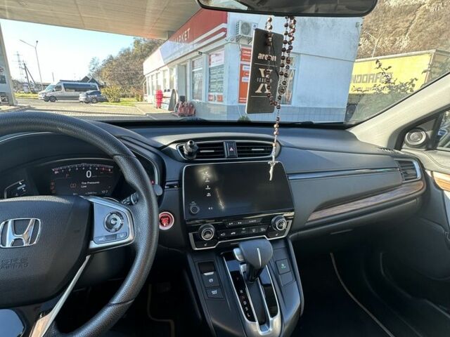 Серый Хонда СРВ, объемом двигателя 1.5 л и пробегом 72 тыс. км за 21500 $, фото 2 на Automoto.ua