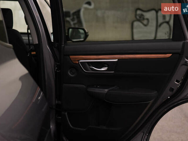 Серый Хонда СРВ, объемом двигателя 1.99 л и пробегом 156 тыс. км за 26100 $, фото 13 на Automoto.ua