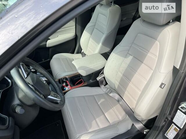 Серый Хонда СРВ, объемом двигателя 1.5 л и пробегом 39 тыс. км за 31950 $, фото 11 на Automoto.ua