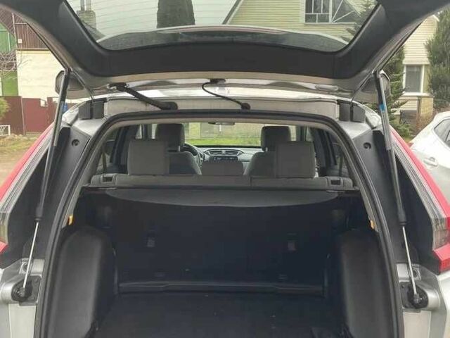 Хонда СРВ 2020 в Киеве на Automoto.ua Серый Хонда СРВ, объемом двигателя 1.5 л и пробегом 96 тыс. км за 20658 $, фото 8 на Automoto.ua