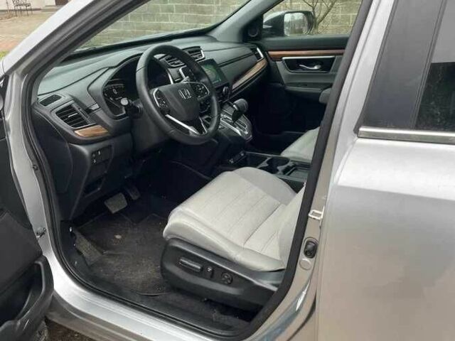 Хонда СРВ 2020 в Киеве на Automoto.ua Серый Хонда СРВ, объемом двигателя 1.5 л и пробегом 96 тыс. км за 20658 $, фото 7 на Automoto.ua