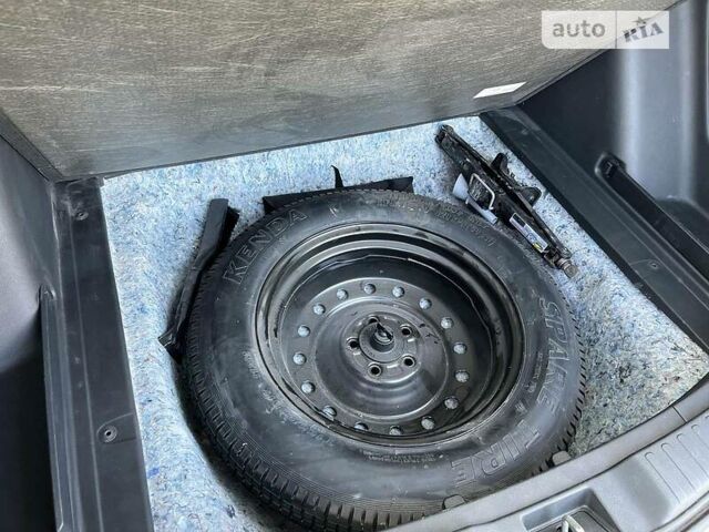 Серый Хонда СРВ, объемом двигателя 1.5 л и пробегом 39 тыс. км за 31950 $, фото 4 на Automoto.ua