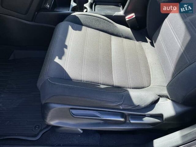 Сірий Хонда СРВ, об'ємом двигуна 1.5 л та пробігом 47 тис. км за 24700 $, фото 24 на Automoto.ua