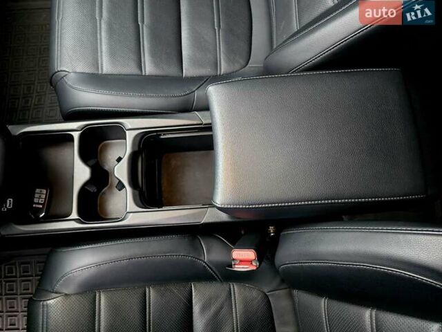 Серый Хонда СРВ, объемом двигателя 1.99 л и пробегом 57 тыс. км за 27950 $, фото 90 на Automoto.ua