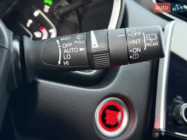 Серый Хонда СРВ, объемом двигателя 1.5 л и пробегом 42 тыс. км за 28700 $, фото 24 на Automoto.ua