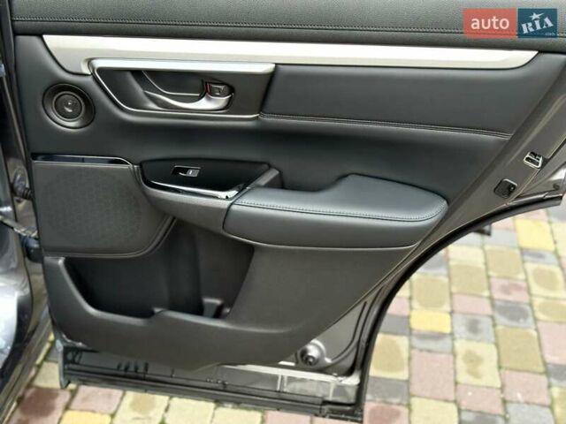 Серый Хонда СРВ, объемом двигателя 1.5 л и пробегом 42 тыс. км за 28700 $, фото 38 на Automoto.ua