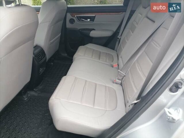 Серый Хонда СРВ, объемом двигателя 2 л и пробегом 64 тыс. км за 28999 $, фото 25 на Automoto.ua