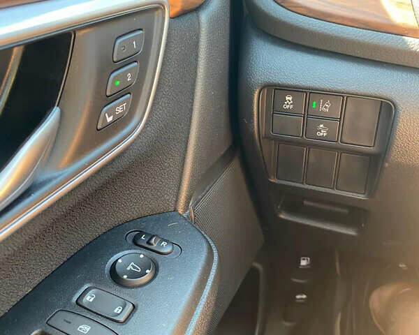 Серый Хонда СРВ, объемом двигателя 1.99 л и пробегом 71 тыс. км за 31500 $, фото 6 на Automoto.ua