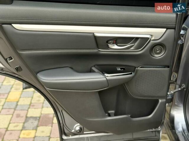 Серый Хонда СРВ, объемом двигателя 1.5 л и пробегом 42 тыс. км за 28700 $, фото 42 на Automoto.ua