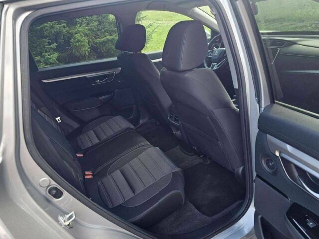 Серый Хонда СРВ, объемом двигателя 0 л и пробегом 67 тыс. км за 18000 $, фото 5 на Automoto.ua