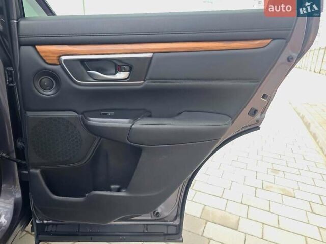 Серый Хонда СРВ, объемом двигателя 1.99 л и пробегом 57 тыс. км за 27950 $, фото 58 на Automoto.ua