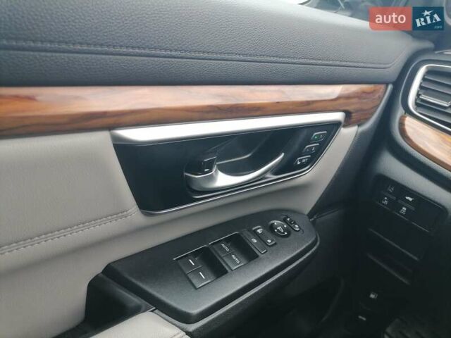 Серый Хонда СРВ, объемом двигателя 2 л и пробегом 64 тыс. км за 28999 $, фото 31 на Automoto.ua