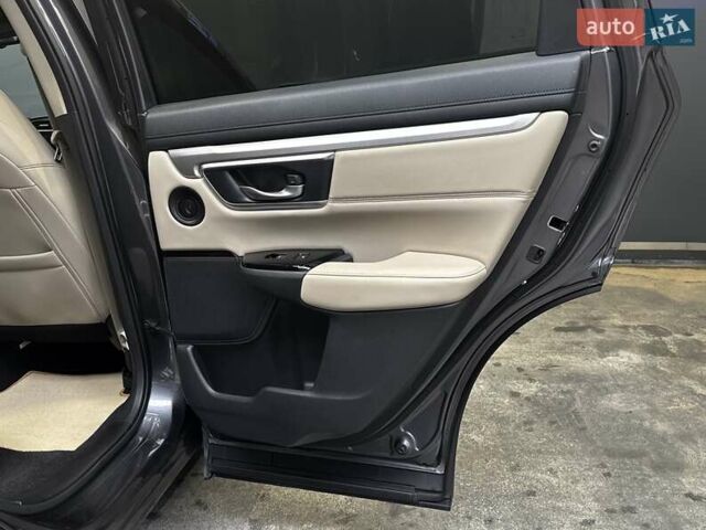 Серый Хонда СРВ, объемом двигателя 1.99 л и пробегом 48 тыс. км за 35500 $, фото 41 на Automoto.ua