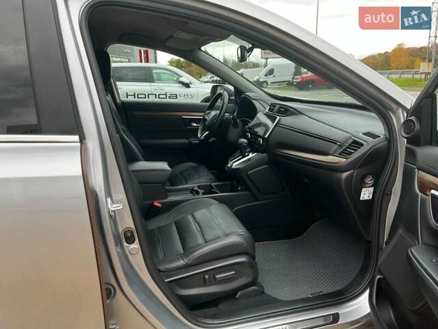 Сірий Хонда СРВ, об'ємом двигуна 2.36 л та пробігом 50 тис. км за 32002 $, фото 10 на Automoto.ua