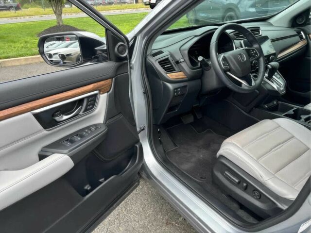 Серый Хонда СРВ, объемом двигателя 1.5 л и пробегом 19 тыс. км за 14500 $, фото 10 на Automoto.ua