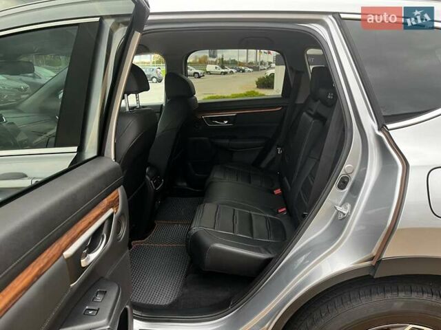 Сірий Хонда СРВ, об'ємом двигуна 2.36 л та пробігом 50 тис. км за 32002 $, фото 8 на Automoto.ua